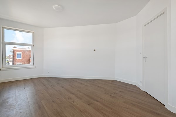 Medium property photo - Velpsestraat 52, 2573 SP Den Haag